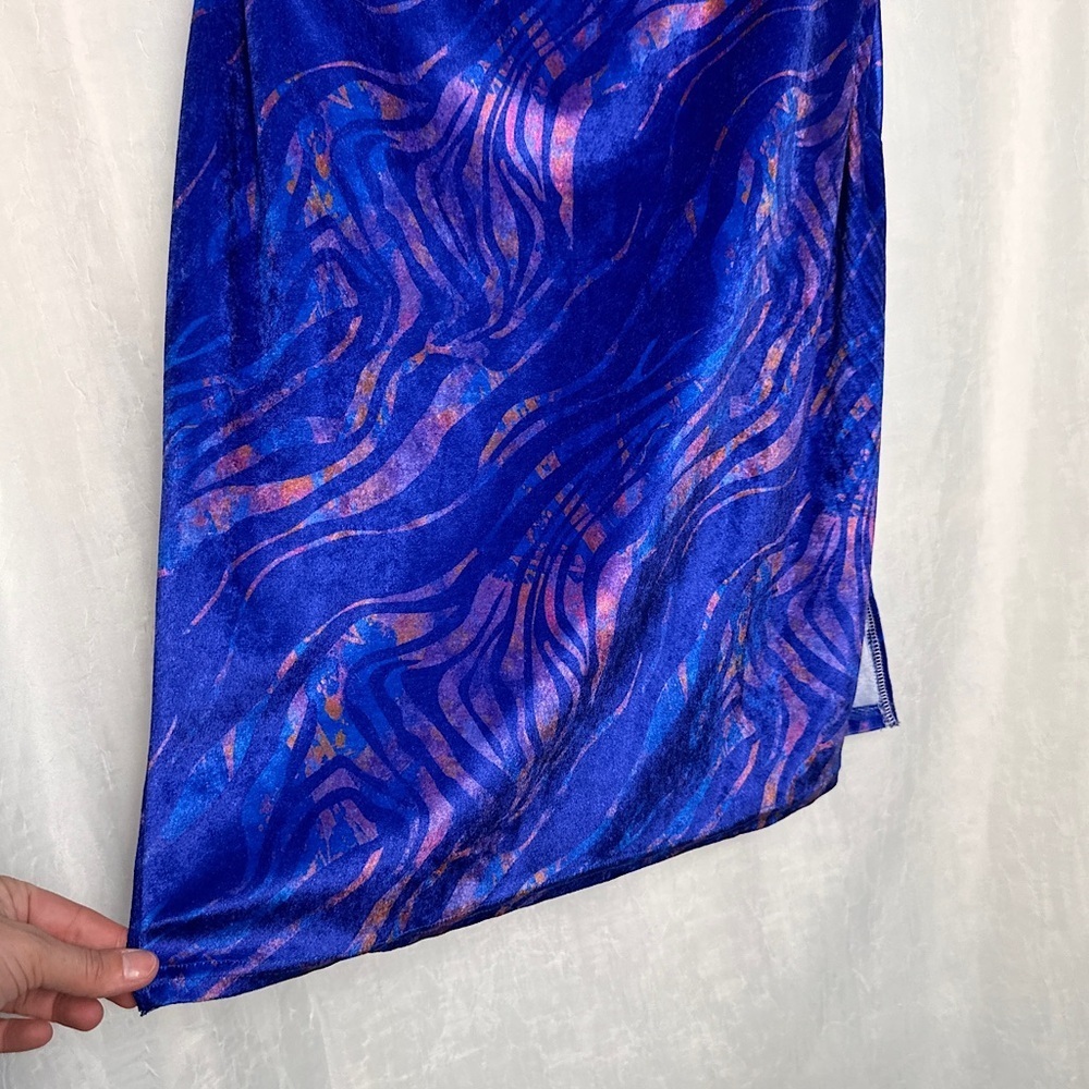 3/$20š„ PrettyLittleThing PLUS NWT Tube Dress Stretchy Bodycon Purple Pink Velour - Picture 10 of 13